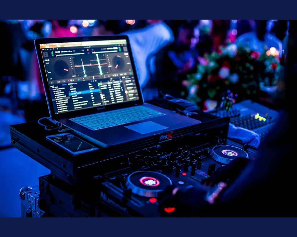 Free Mixing Tools for Beginner DJs